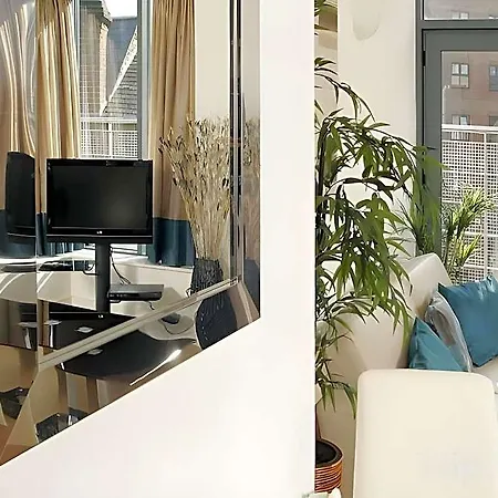 דירה Kspace @ Waterloo Court לידס