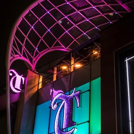 Kspace @ Waterloo Court דירה לידס