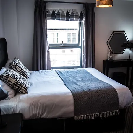 Kspace @ Waterloo Court Apartament