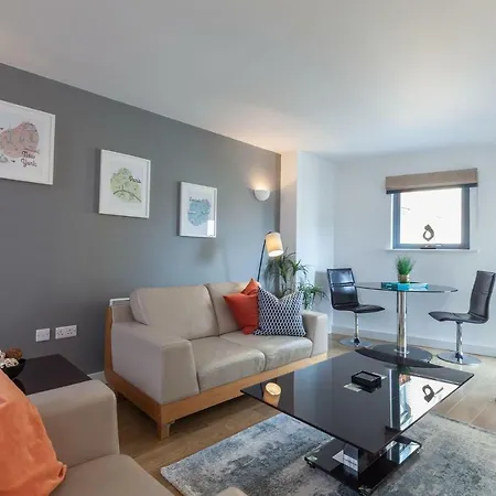 Kspace @ Waterloo Court Apartment